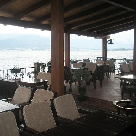 Hotel Anderba Krasići Екстериор снимка