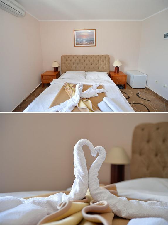 Hotel Anderba Krasići Екстериор снимка